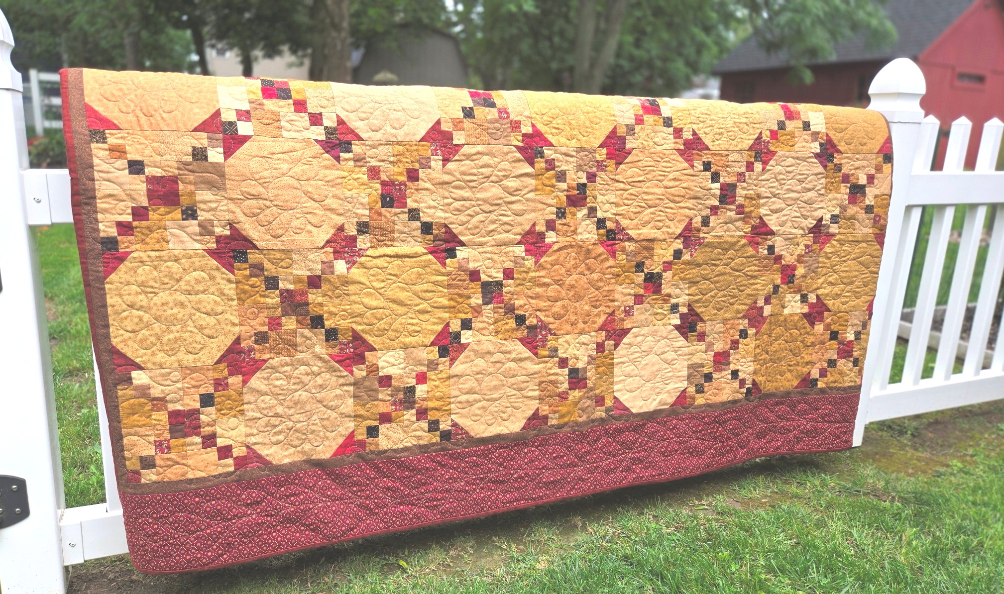 4 apple fence